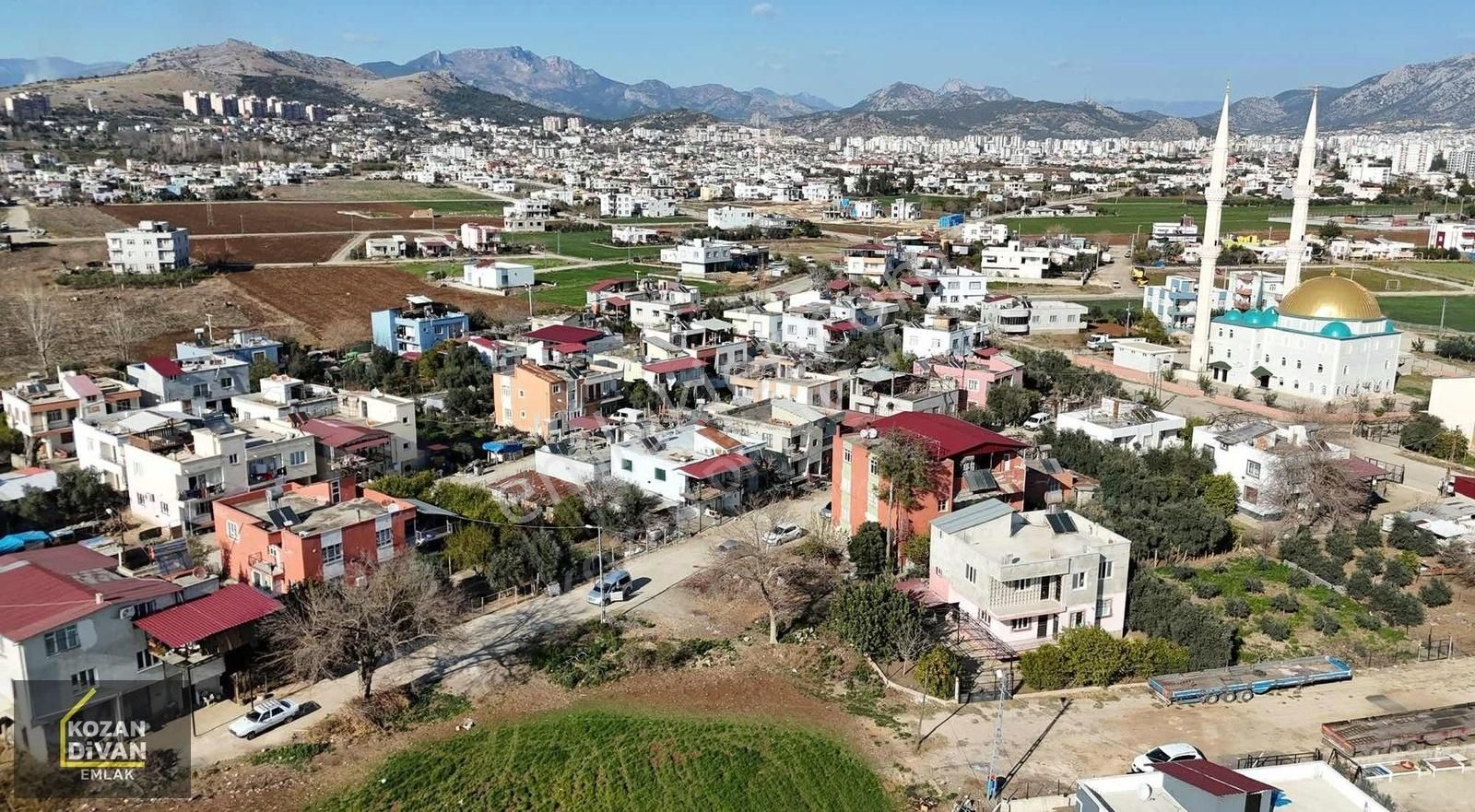 Kozan Divan Emlak'tan Varsaklar'da 462 M2 Satılık Arsa