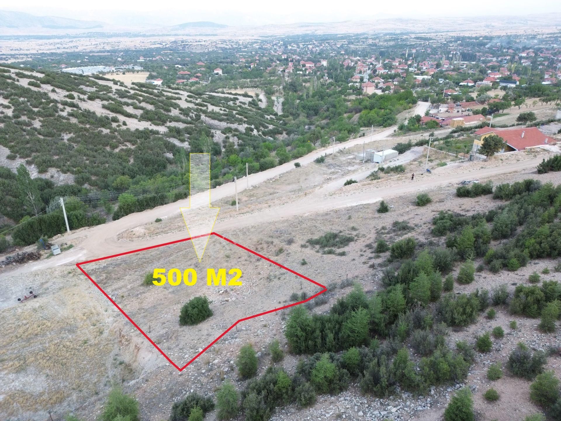 Korkuteli Yeltende 500 M2 Teras Manzaralı Parsel