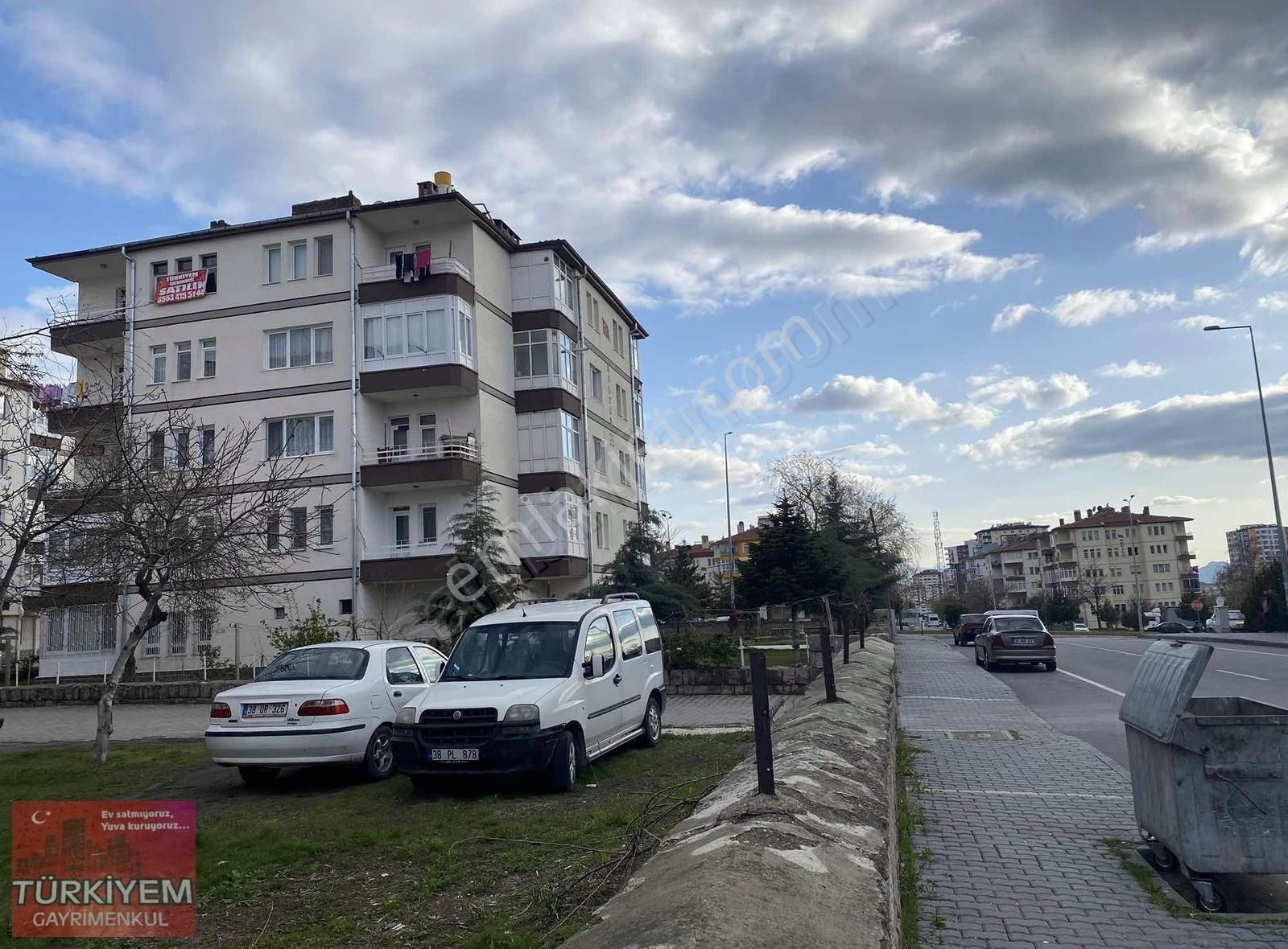 Kaykop'ta Acil..! Emsalsiz Rakam Acil Satılık 2+1 Daire Fırsatı!