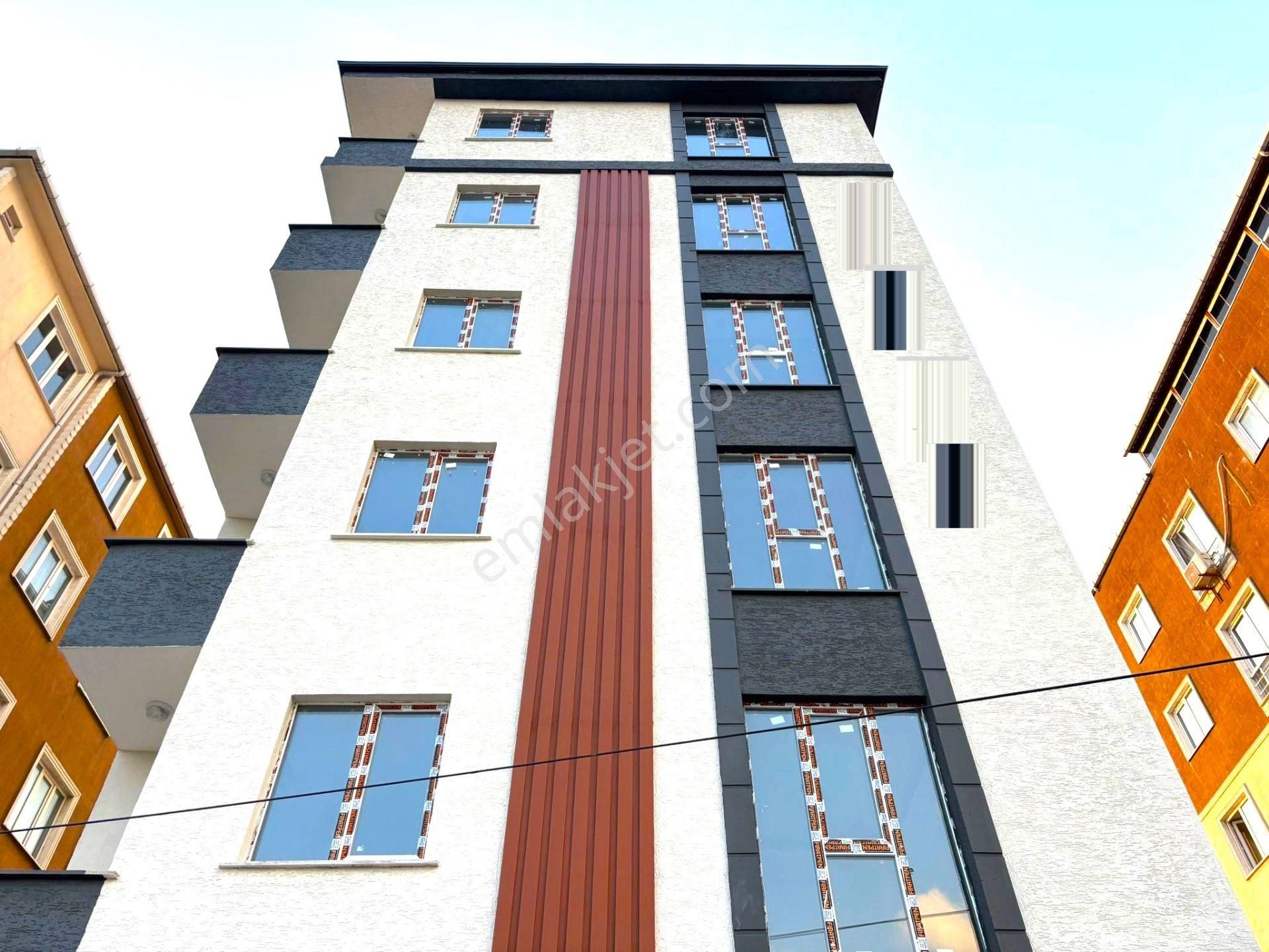 ***eryıldız İnşaat'tan***devlet Hastanesi,adliye Ve Diş Hastanesine Yakın Lüx 1+1'ler