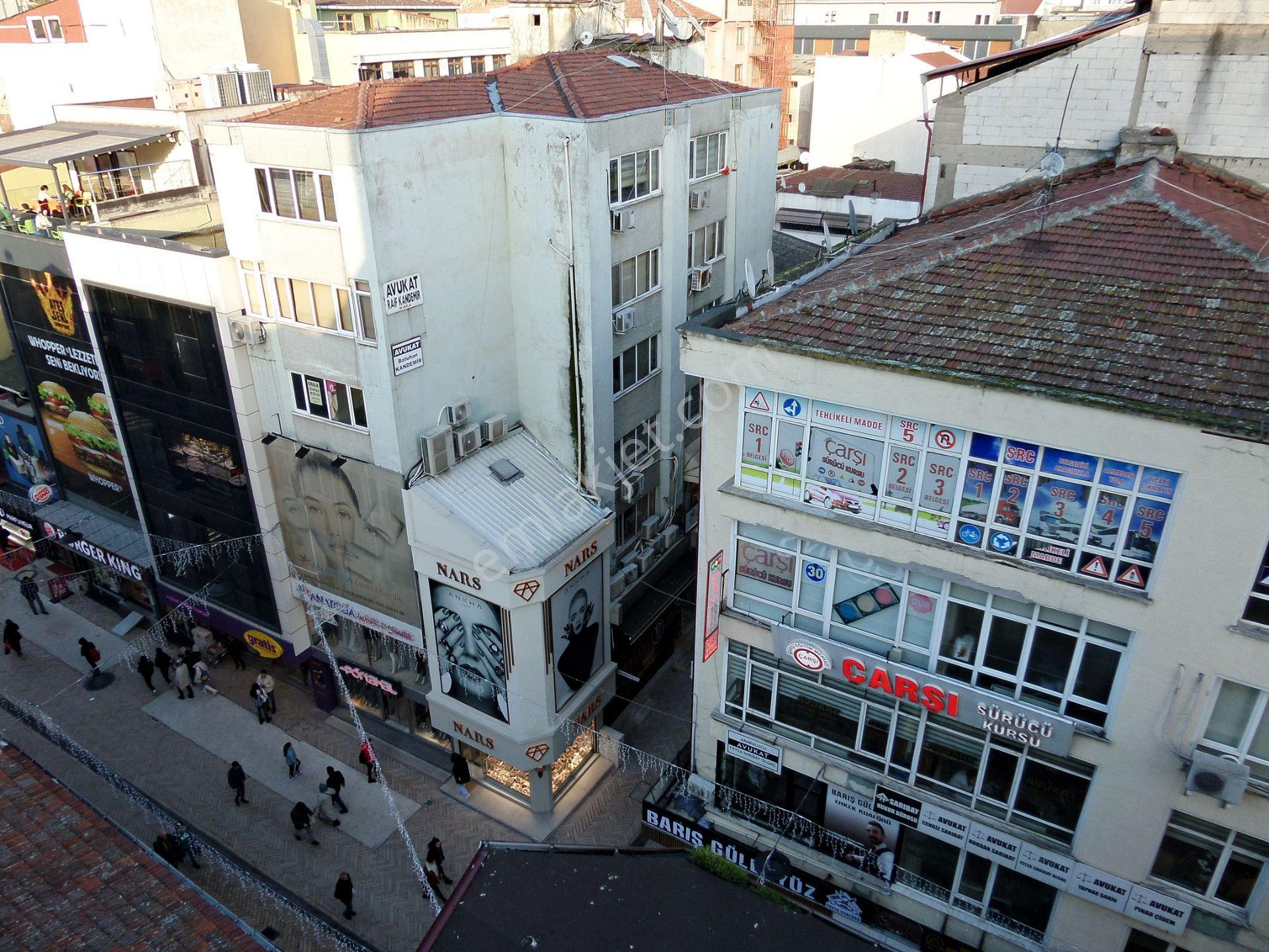 İzmit Fethiye Cd. Belediye İşhanı Satılık Eşyalı 35 M2 Ofis/büro - Görsel 5