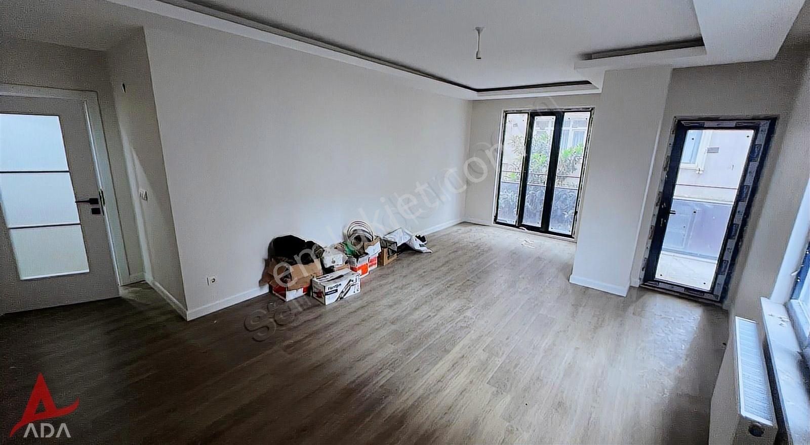 Ada'dan Kaynarca Mahallesinde 2+1 Sıfır Satılık Daire