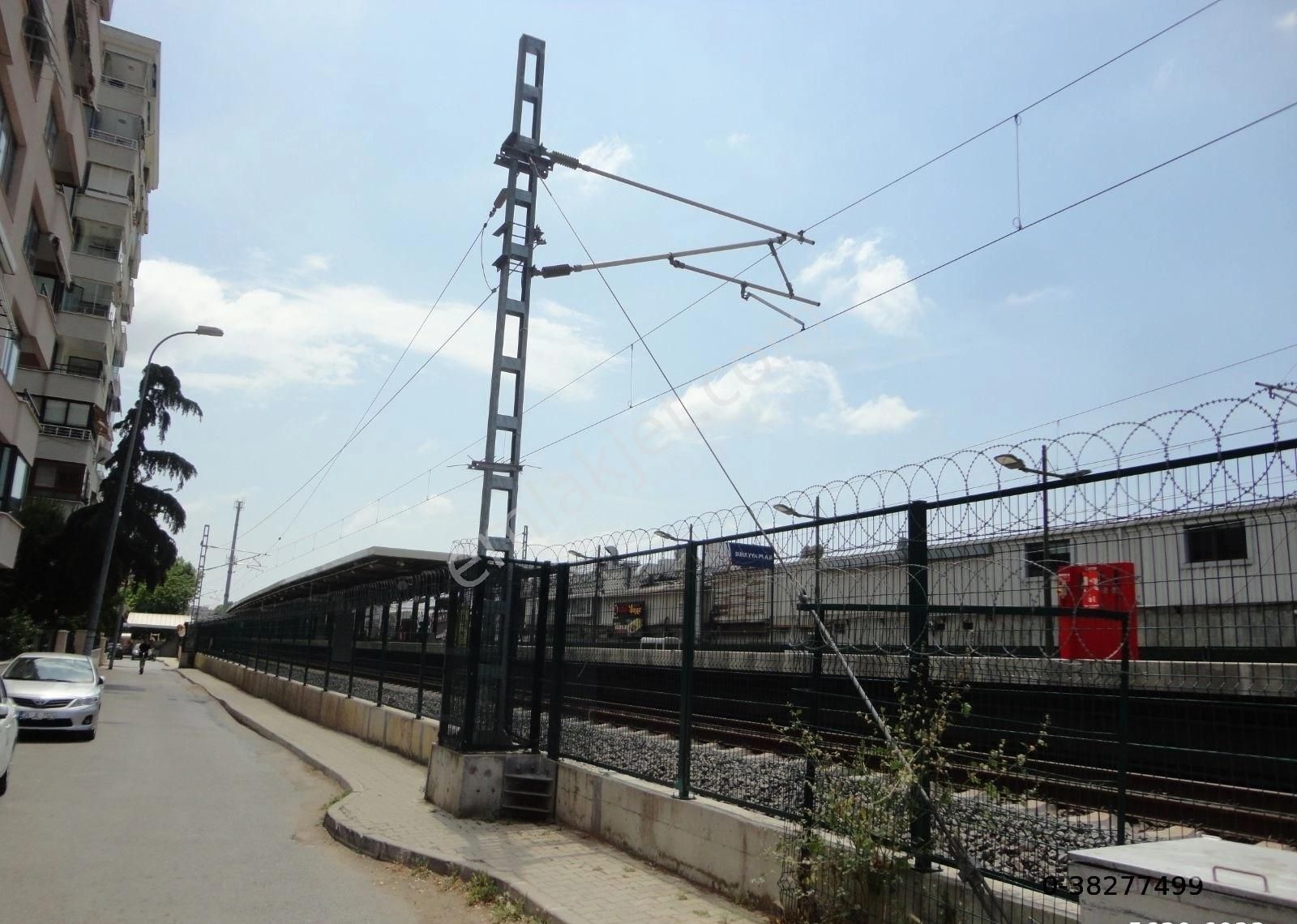 Adatepe Sahile Marmaray Durağına Yakın Yeni Bina 1+1