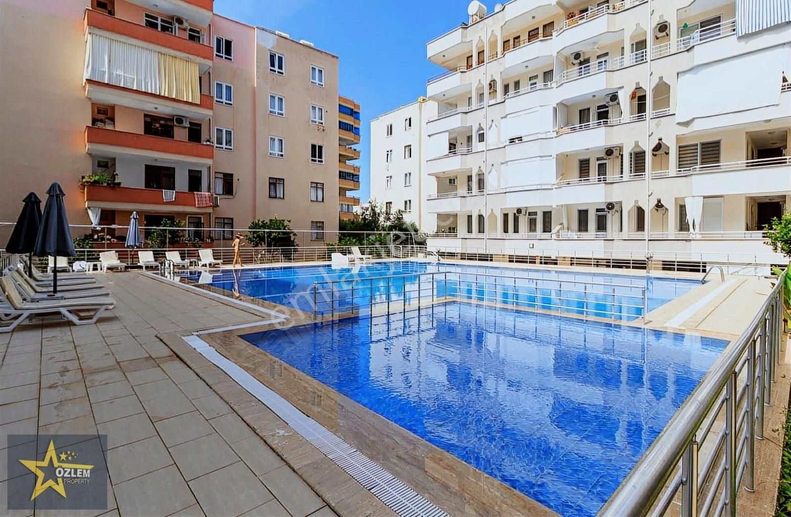 Alanya Mahmutlar'da 2+1 Eşyalı Kiralık Daire