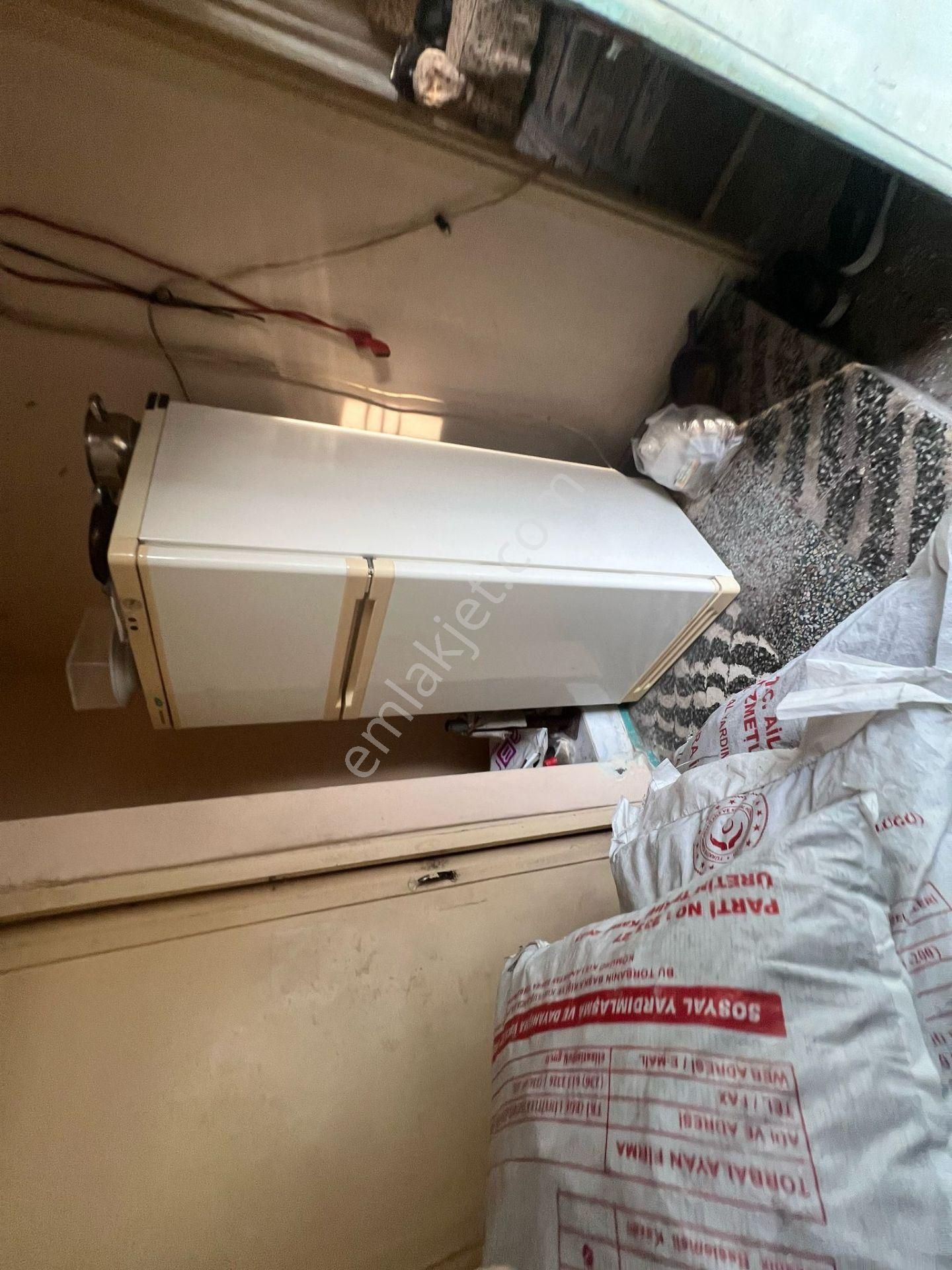 Acill Konak Gültepe 26 Ağustos Mah.de 3 Katlı 3 Daireli Komple Satılık Müstakil Ev - Görsel 16