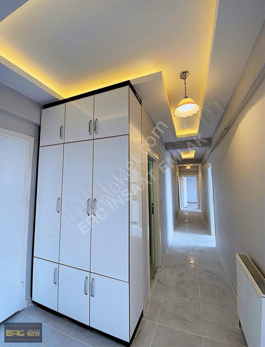 344 Avm Civarı Satılık 3+1 Daire