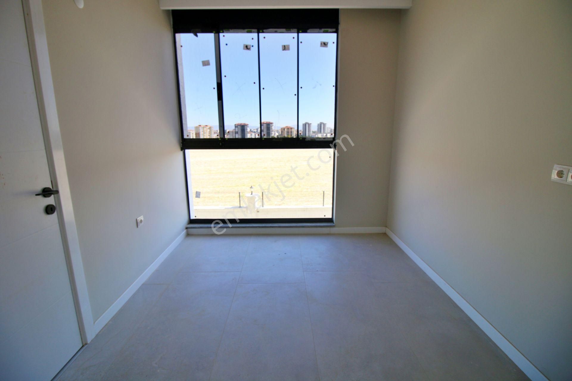 Kuyucak'da Ven 9 Ultra Lüks Daire Havuzlu Site İçerisinden 5+1 - Görsel 11