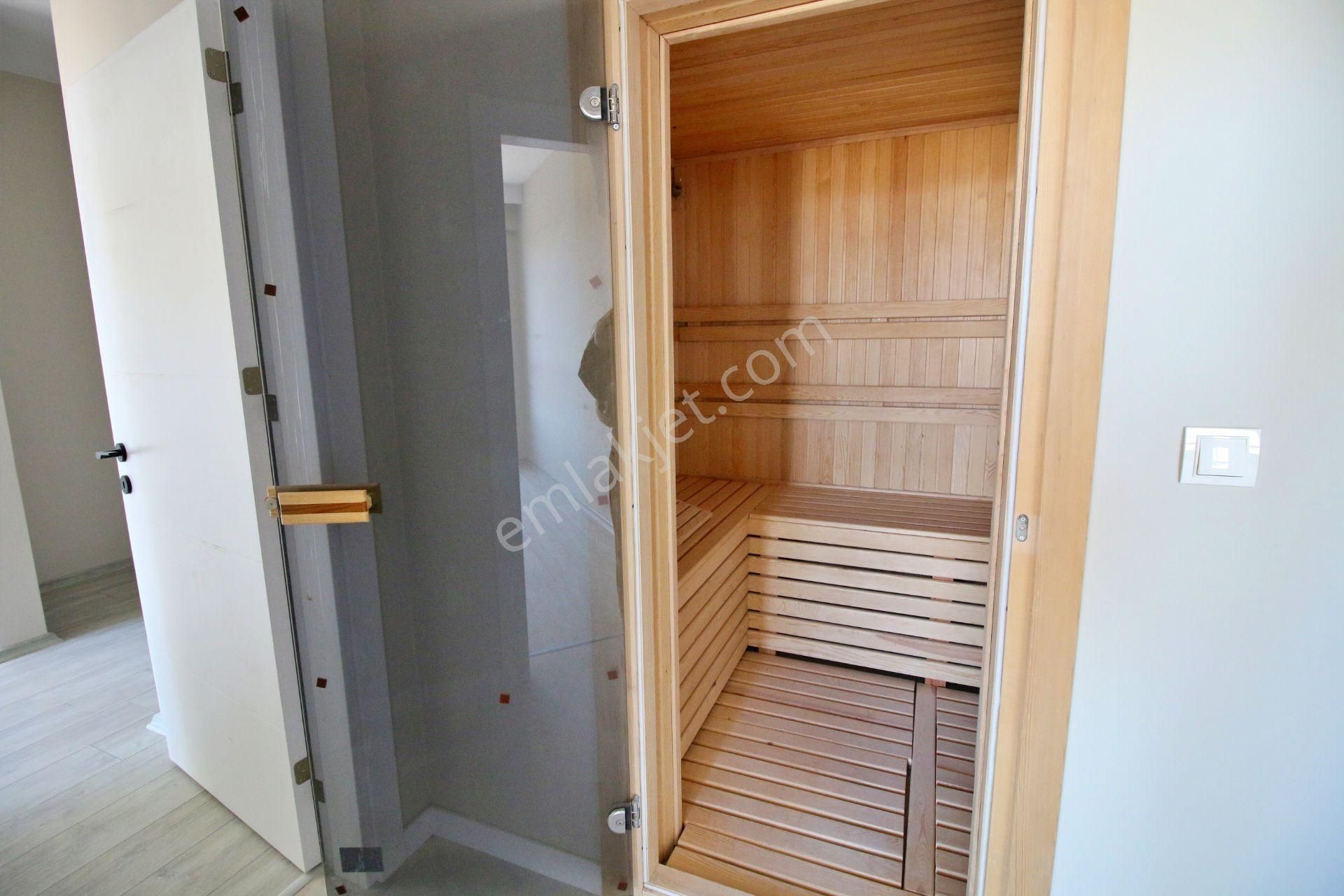 Kuyucak'da Ven 9 Ultra Lüks Daire Havuzlu Site İçerisinden 5+1 - Görsel 14