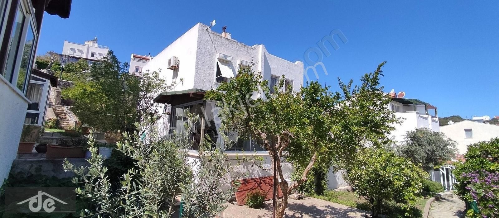 Merkezde Site İçinde Dublex İkiz Villa