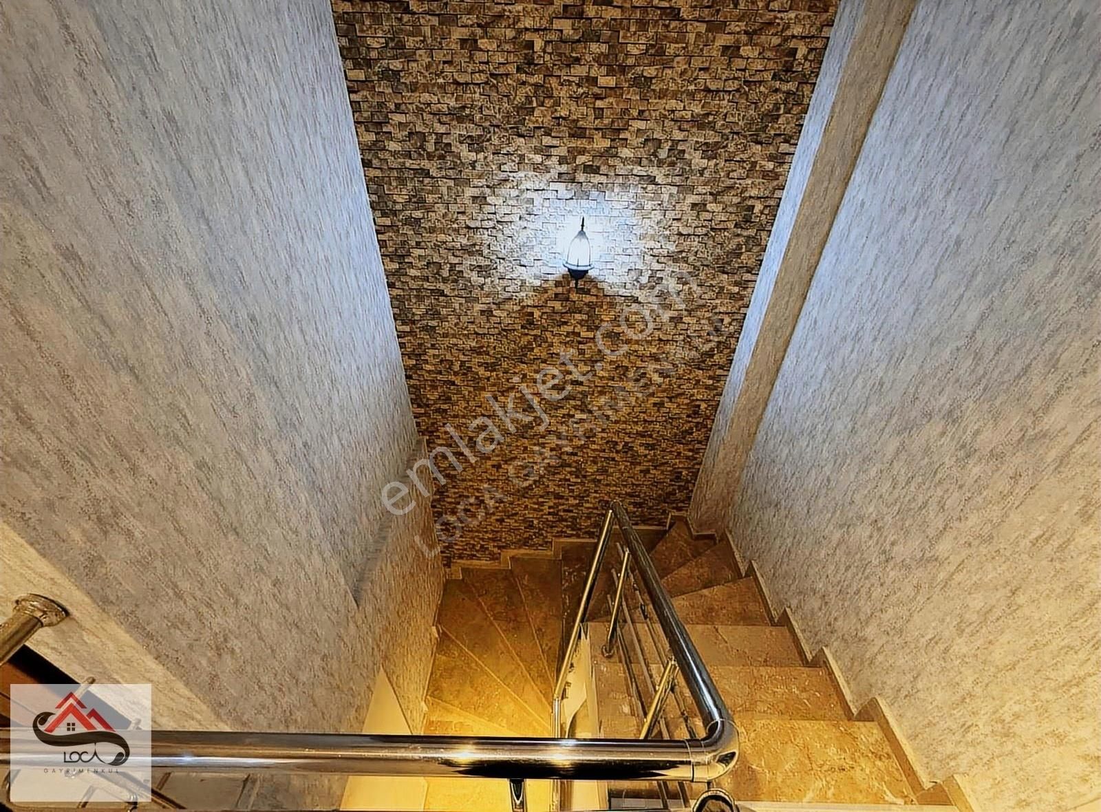 Ovacık'da Emsalsiz Çambaşı Caddesi Paraleli 4+1 Lüx Ters Dublex - Görsel 11