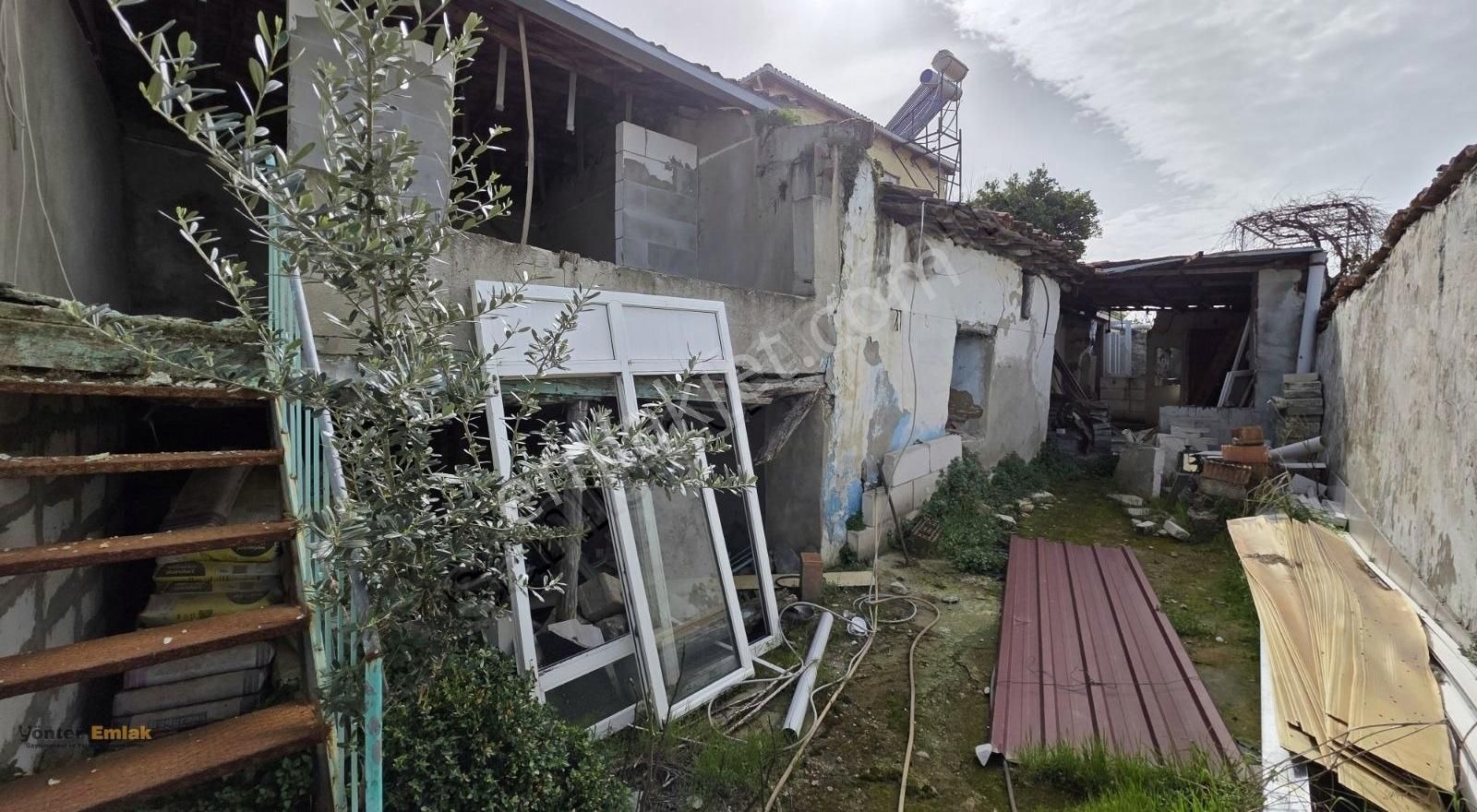 Yönter Emlaktan Satılık Bahçeli Müstakil Ev - Görsel 4