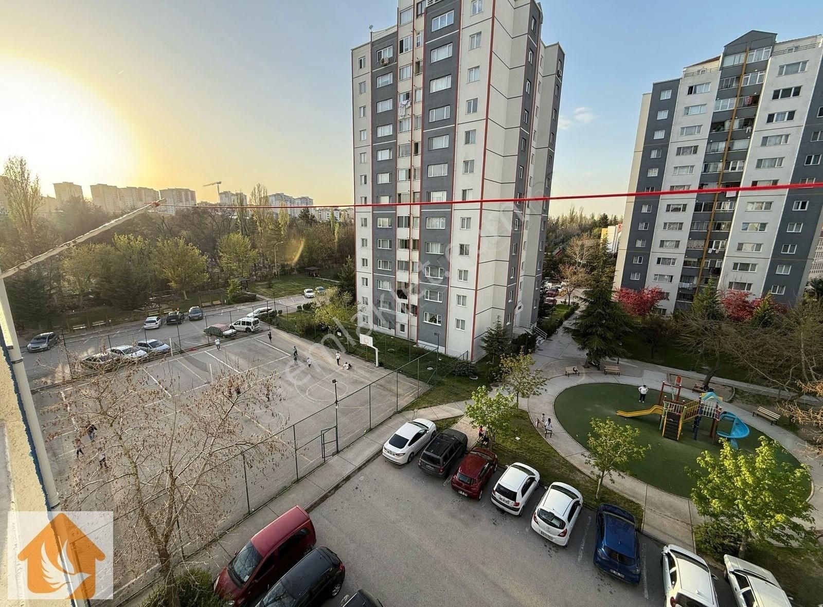 Ankalife'tan Altınevler Mah. Gop Sitesinde Satılık 3+1 Daire