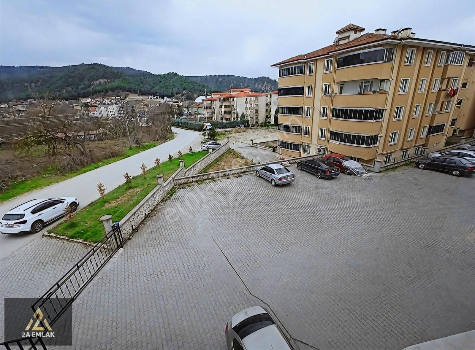 Karabük Safranbolu Bostanbükü'nde Satılık Geniş 3+1 Daire