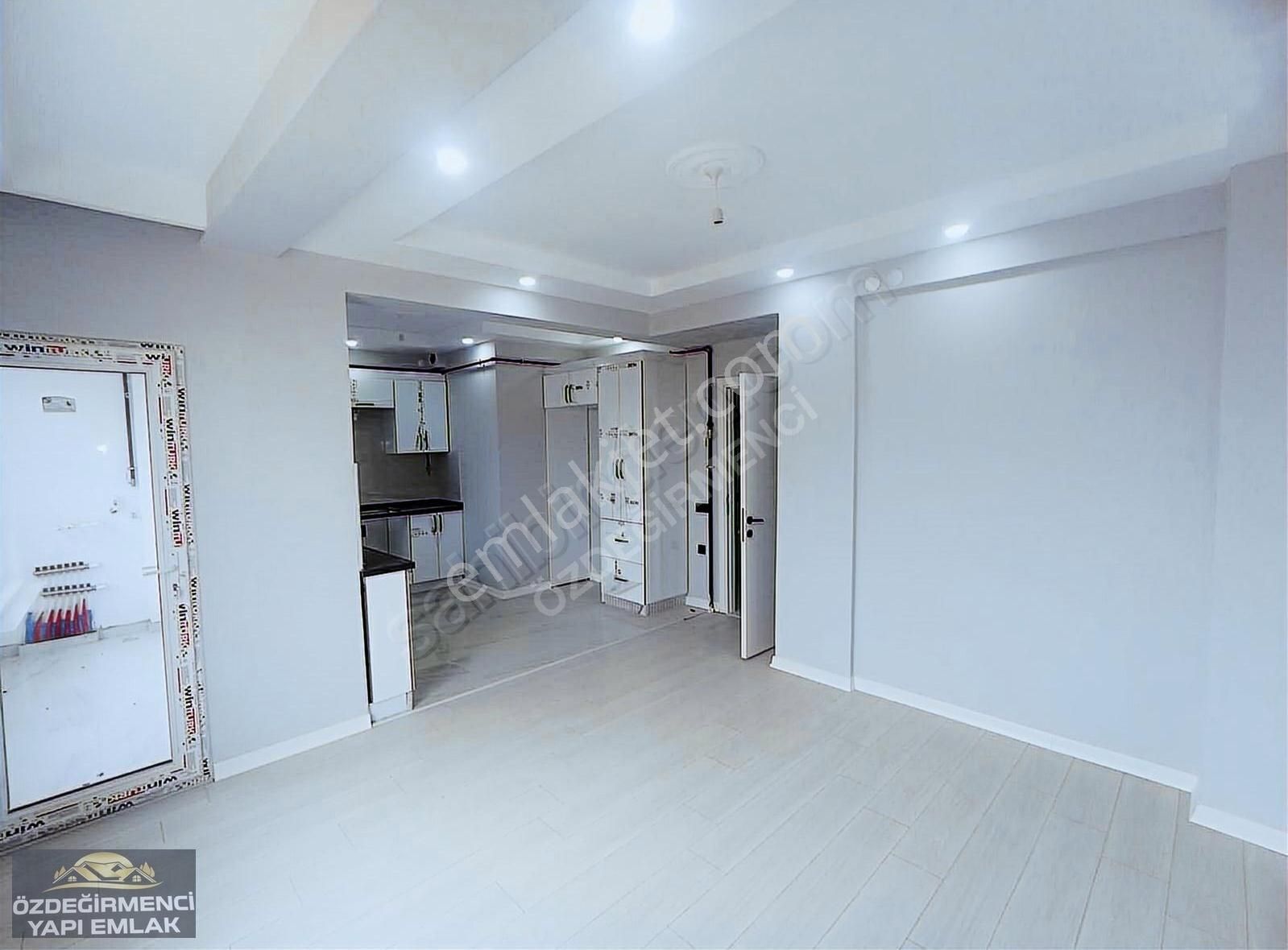 Özdeğirmenci Yapı-emlaktan Satılık 175 M2 Dublex