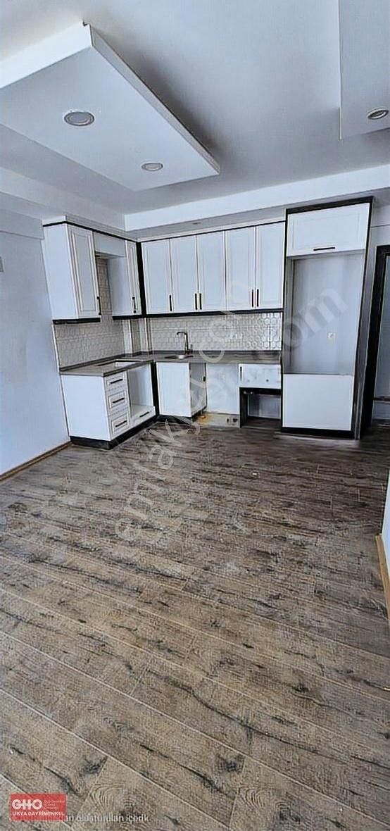 Gho'dan Dalaman Söğütlüyurtta Satılık Havuzlu 1+1 Daire