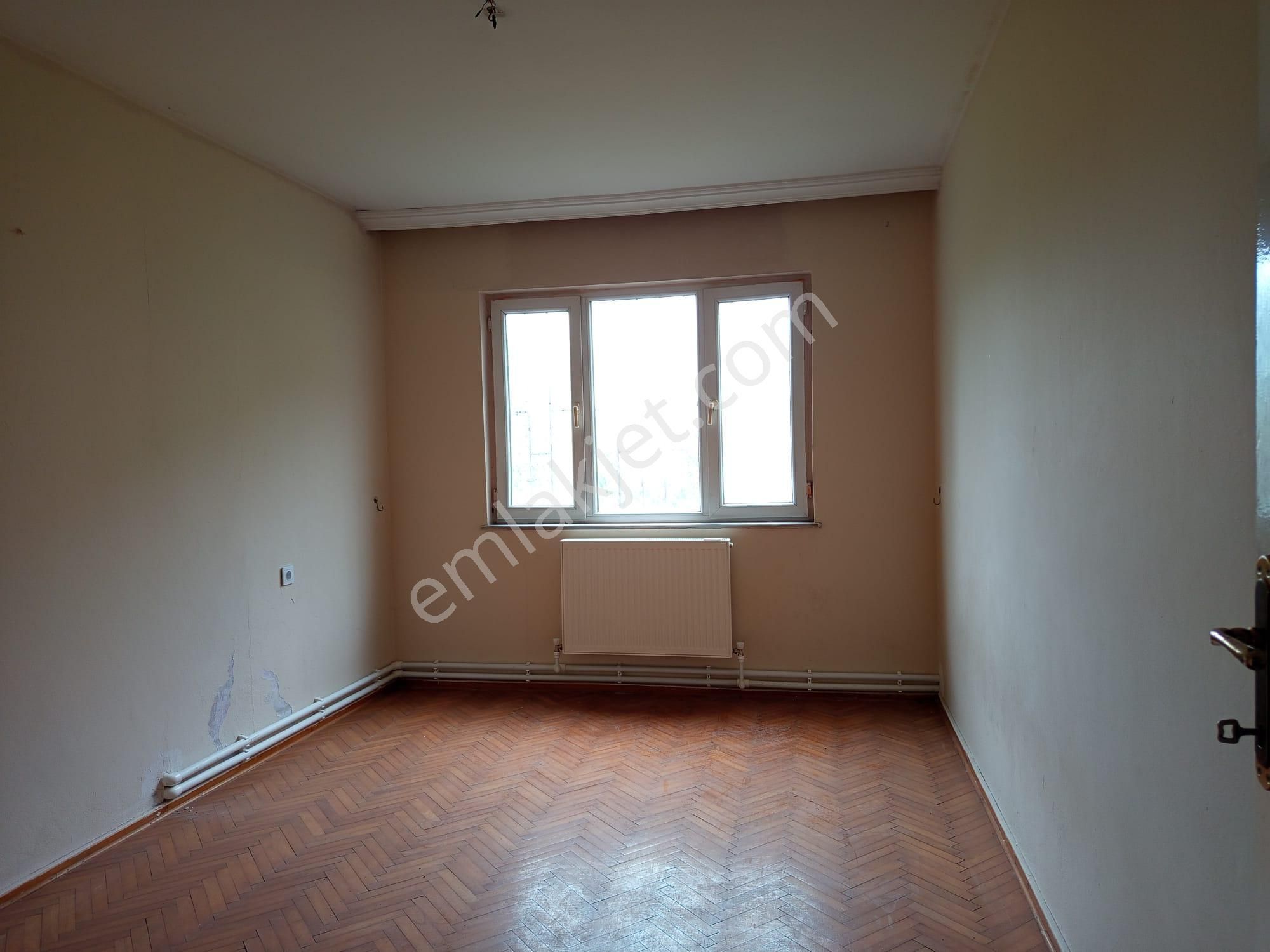 Meydan Kiralık Fırsat 3+1 Doğalgazlı Daire