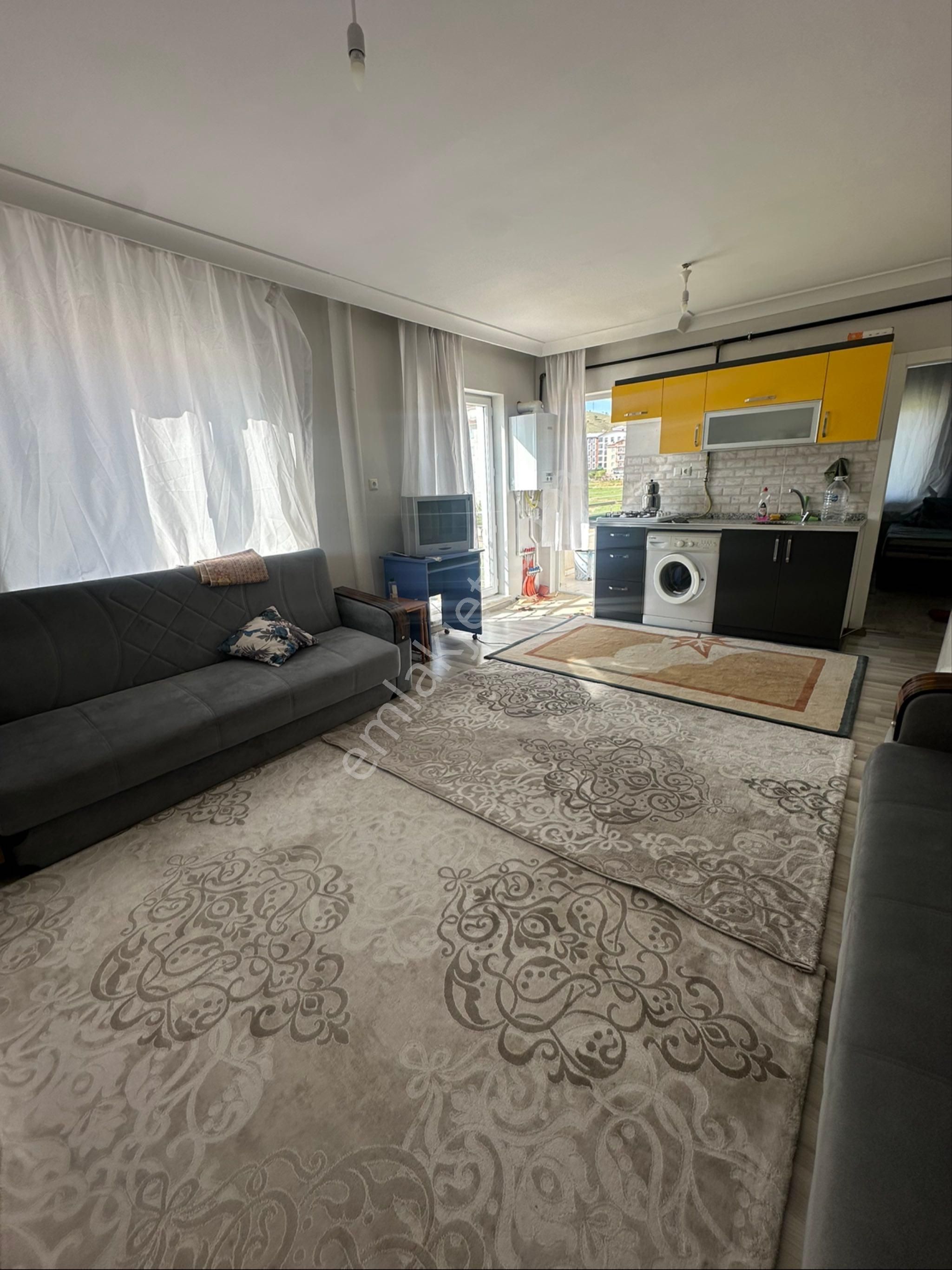 May Car’s Gayrimenkuldan Yenişehirde Satılık 3+0 Aile Apartmanı