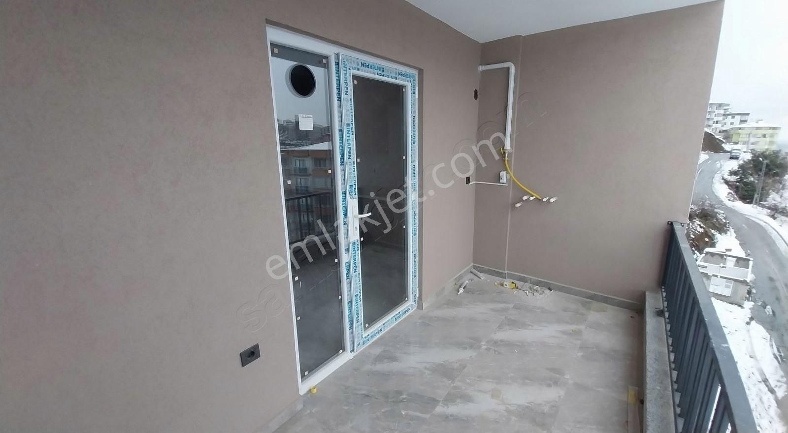 Kapalı Otoparklı,ebeveyn Banyolu Sıfır 3+1 Daire - Görsel 25