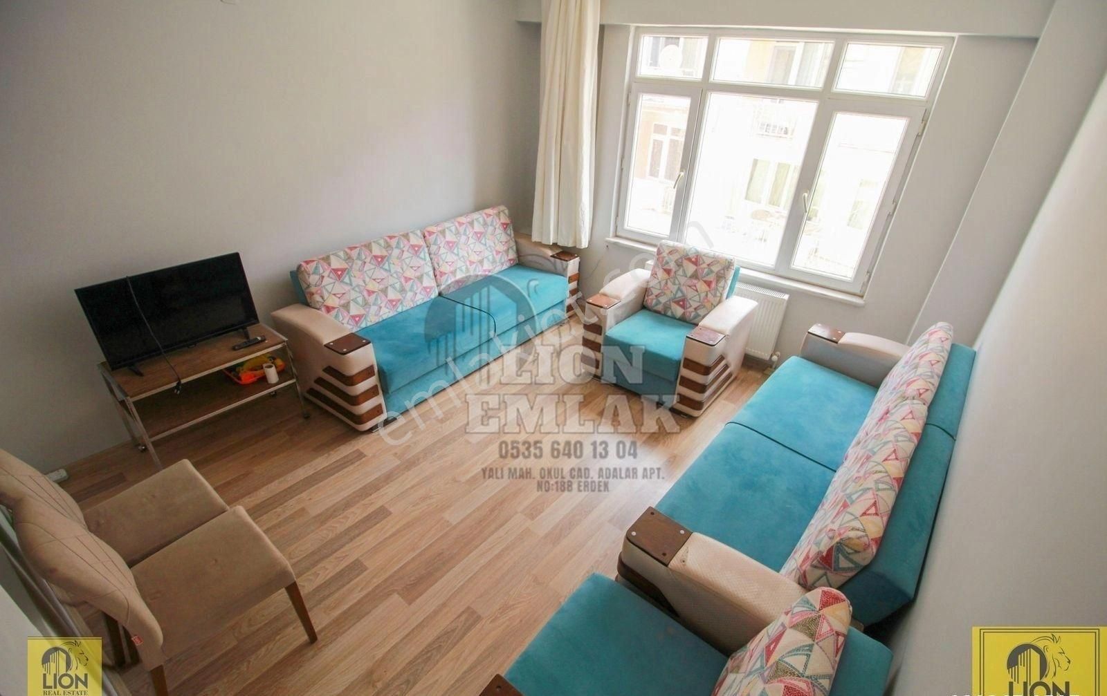 Erdek Halitpaşa'da Satılık Komple Tadilatlı Arakat Daire