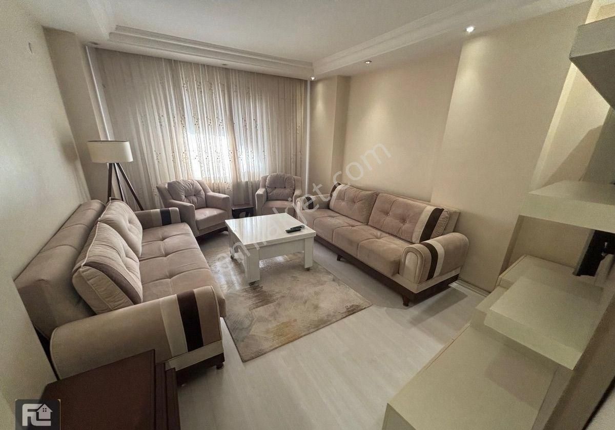 F-l Emlaktan Bulgurlu Metro Emaar Avm Libadiye Yakını Düz Giriş Eşyalı 2+1