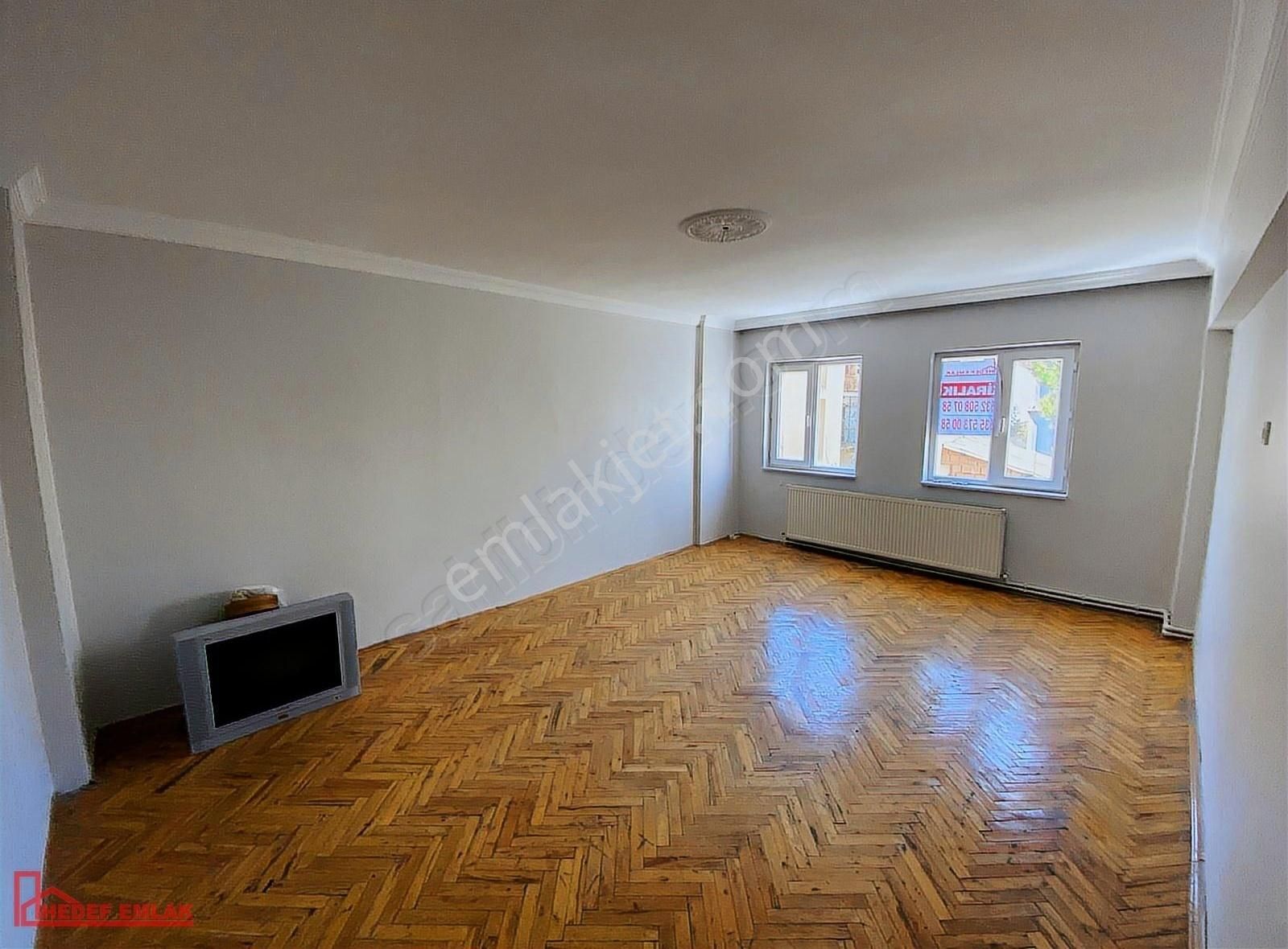 Hedef Emlak'tan Oğuzlar Parkı Civarı 3+1 Satılık Daire
