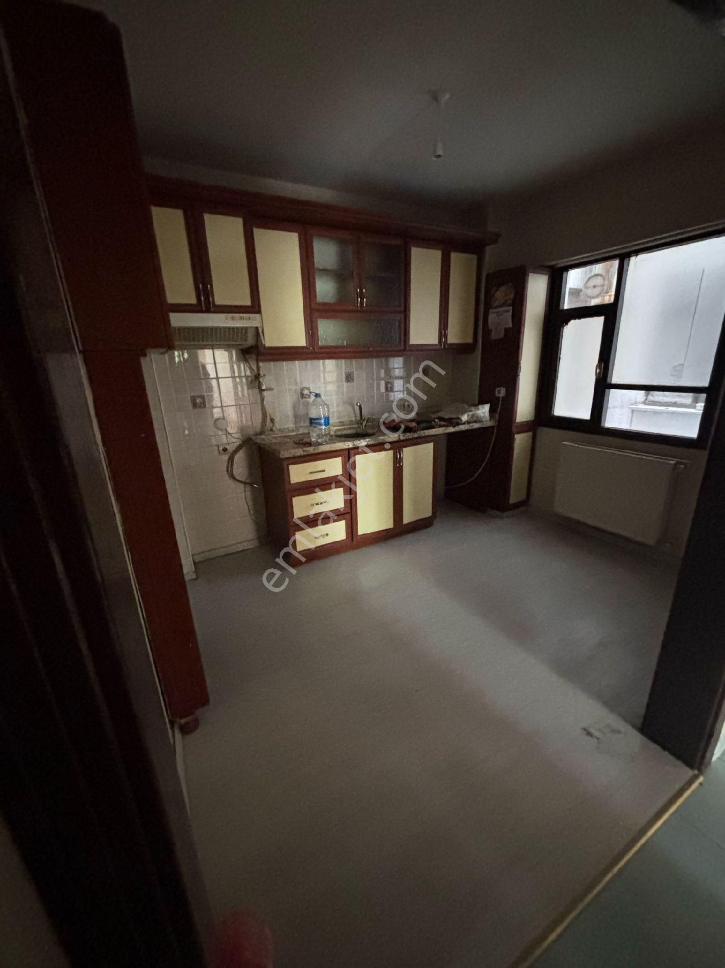 Sakarya Adapazari Merkeze Yakın 3+1 Kiralık Daire - Görsel 5