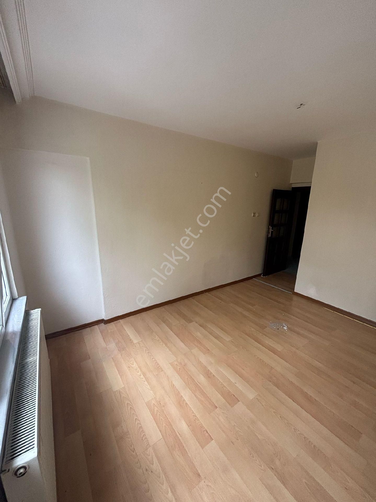Sakarya Adapazari Merkeze Yakın 3+1 Kiralık Daire - Görsel 9