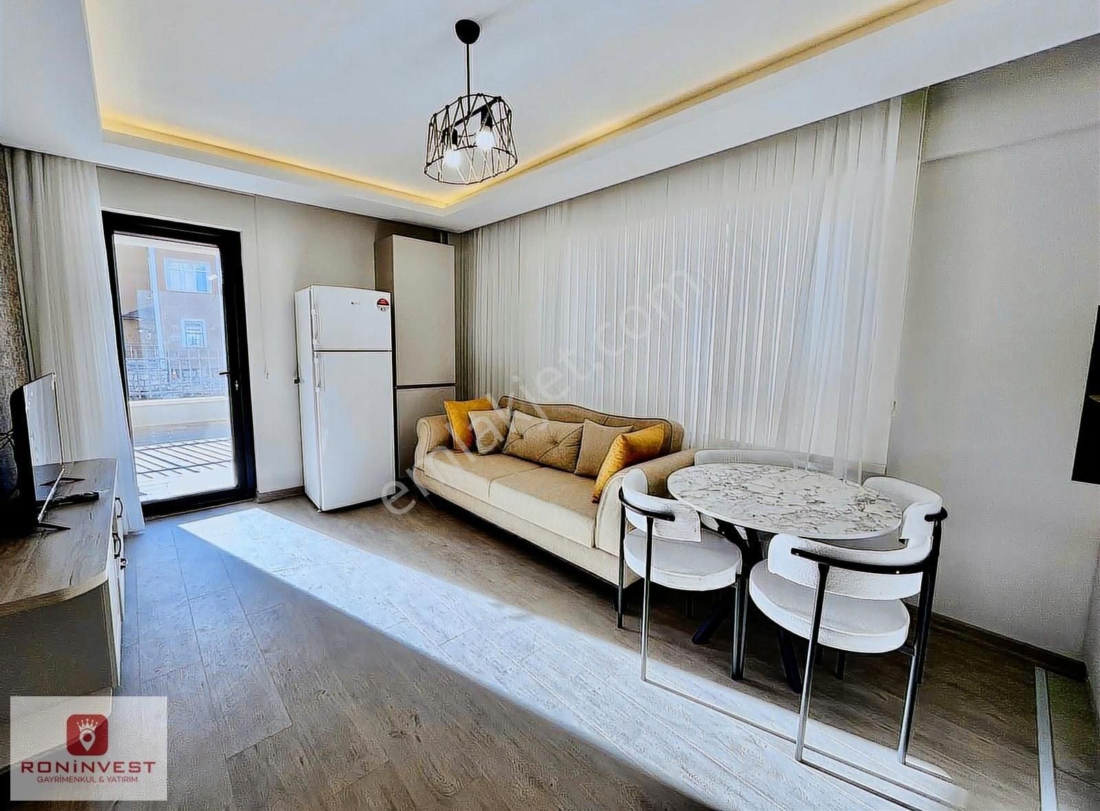 İncek Taşpınar'da Bulvar Üzerinde Sıfır Eşyalı Kiralık 1+1 Daire