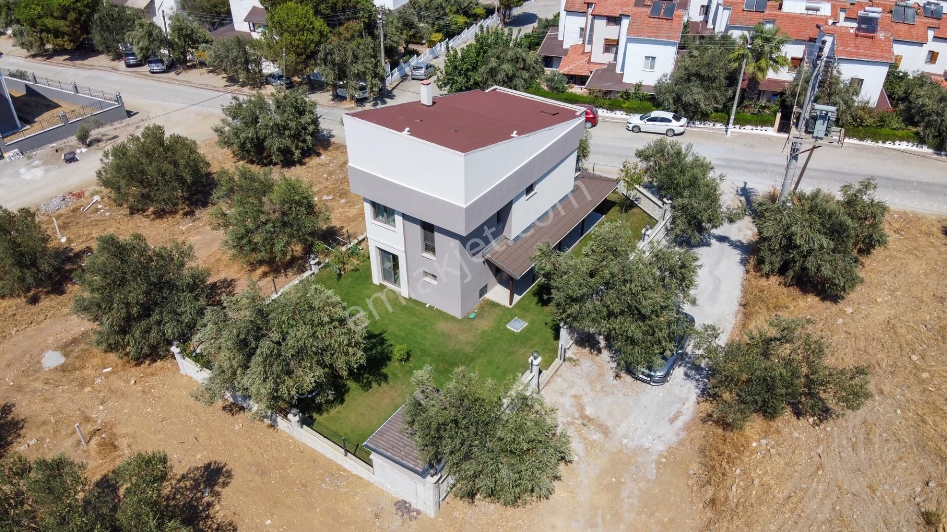 Era Söz Den Artura 500 Metre Mesafede Kiralık Villa