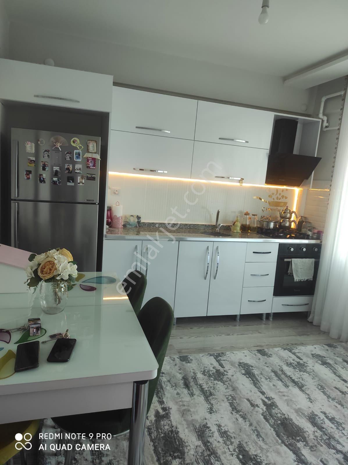 Bağlar Bağcılarda Satılık Daire