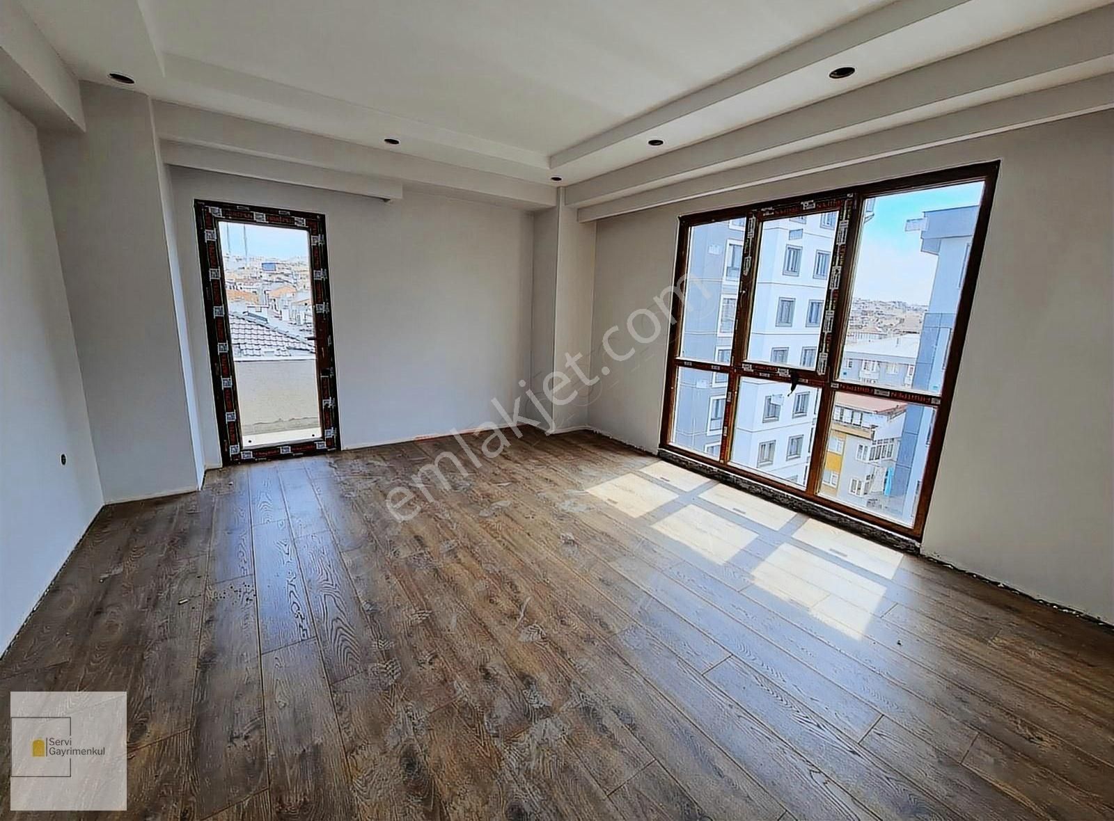 Bahçelievler Soğanlı Da Site İçi 2+1 75 M² Daire