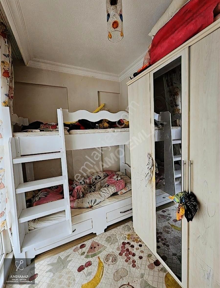 Merkez Mahallesi 3+1 Doğalgaz Otoparklı