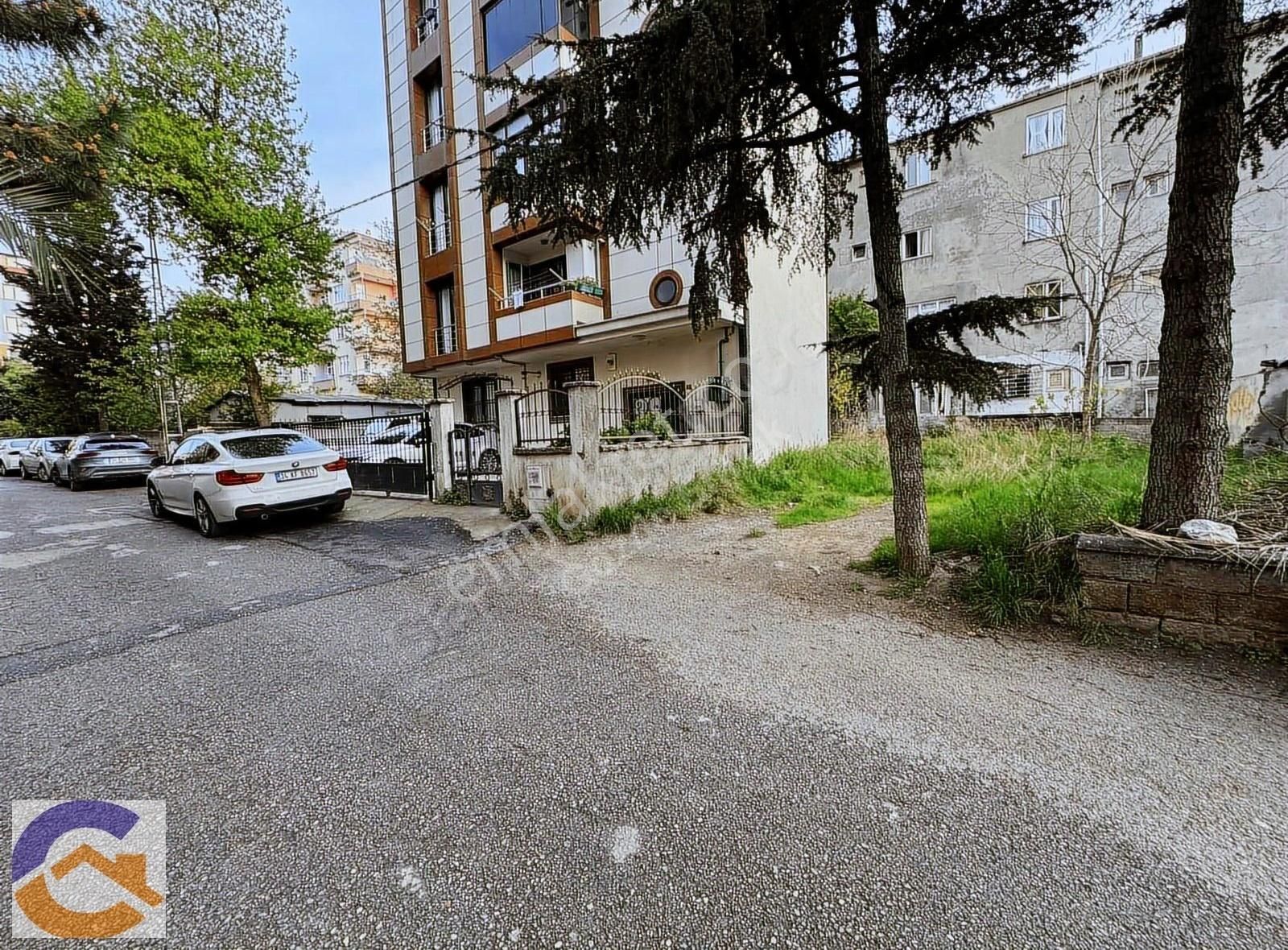 Esentepe Mh 140m2 Satılık Arsa Bedri Rahmi İlkokulun Karşısı