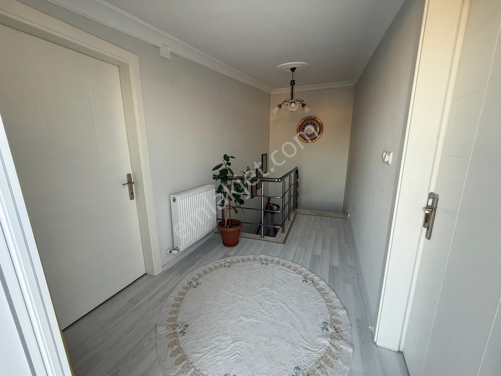 Akhisar Atatürk Mh. Prestij Caddesinde Satılık 225 M2 4+1 Dublex - Görsel 15