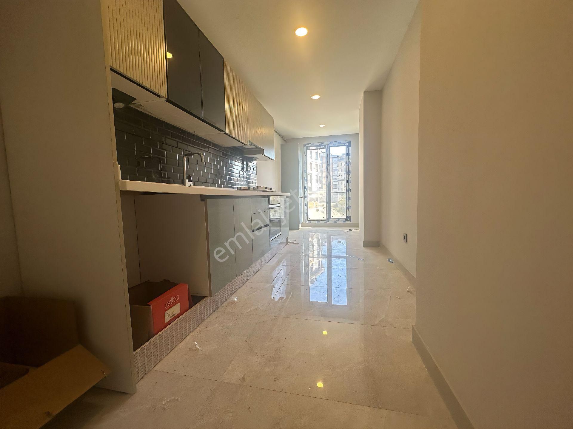 Çengelköyde Butik Site İçinde 3+1 /130 M2 Geniş Arakat Daire - Görsel 23