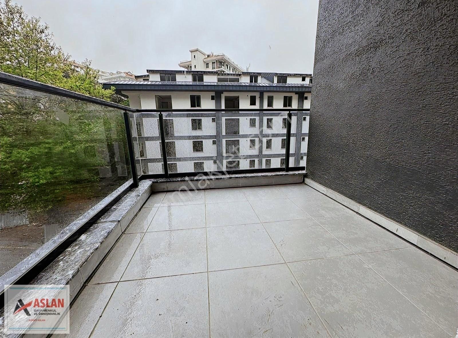 Çengelköyde Butik Site İçinde 3+1 /130 M2 Geniş Arakat Daire - Görsel 11