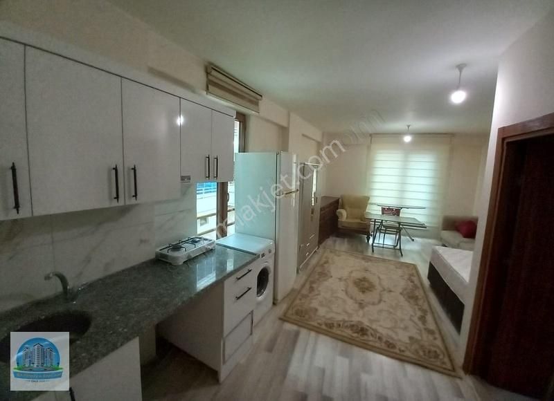 Adliye Civarı Bakımlı 1+0 Eşyalı Kiralık Daire