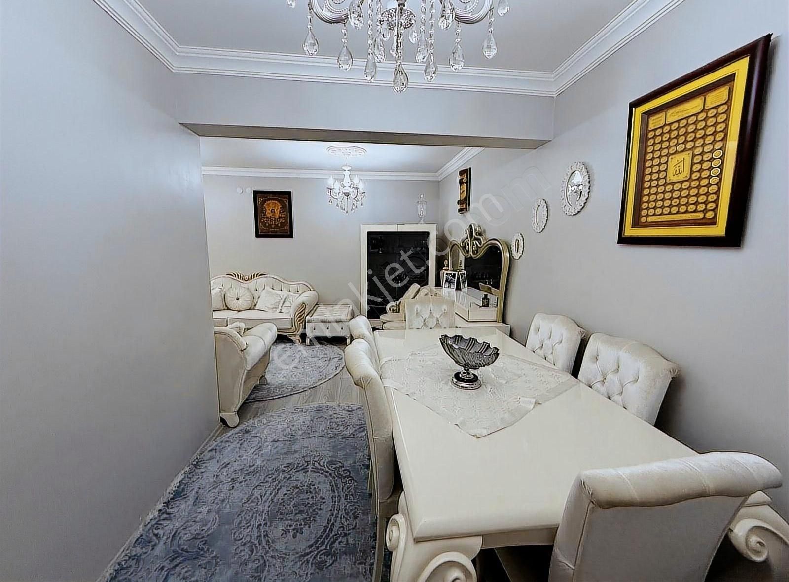 Acil Full Yapılı 3+1 Muhteşem Konumda Daire