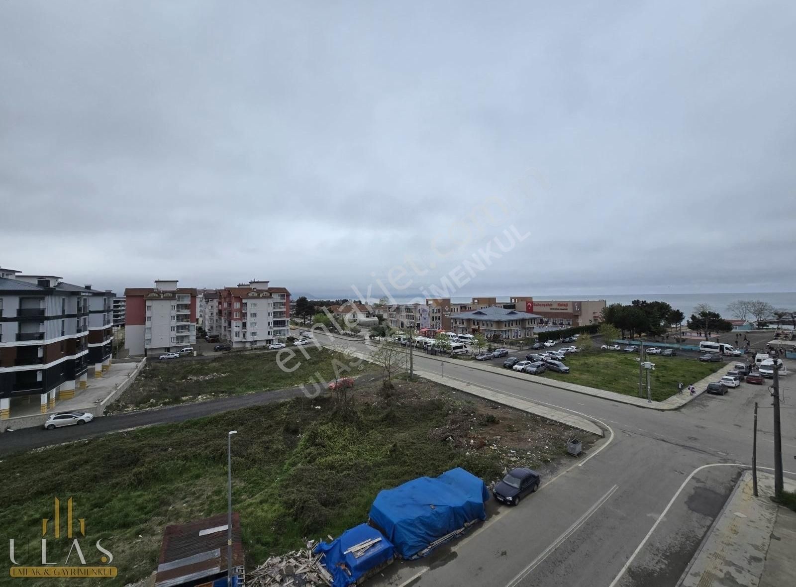 Bahçeşehir Koleji Mevkinde Deniz Manzaralı Satılıkdubleks Daire