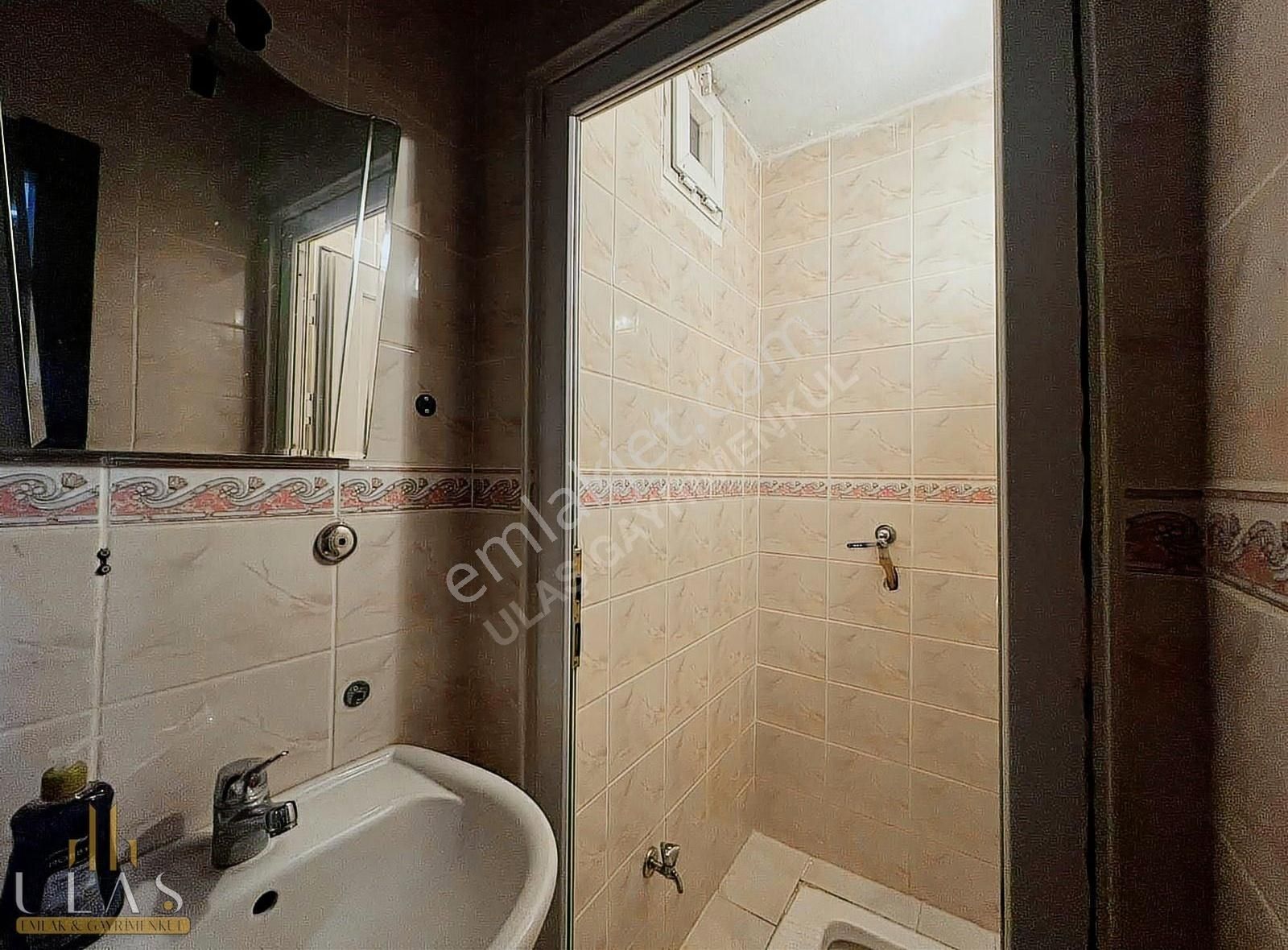 Ulaş Gayrimenkulden Durugöl Mah.soya Cad.mevki Satılık 3+1