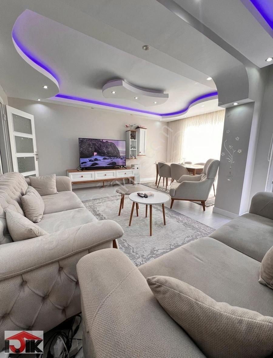 Beylikdüzüb Yakuplu 24.sk. 3+1 Daire Vıdeolu