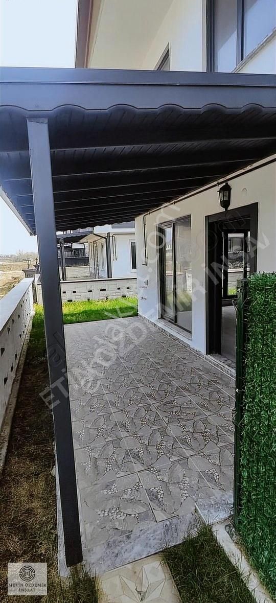 Bu Fırsat Kaçmaz! Daire Fiyatına Tripleks Villa