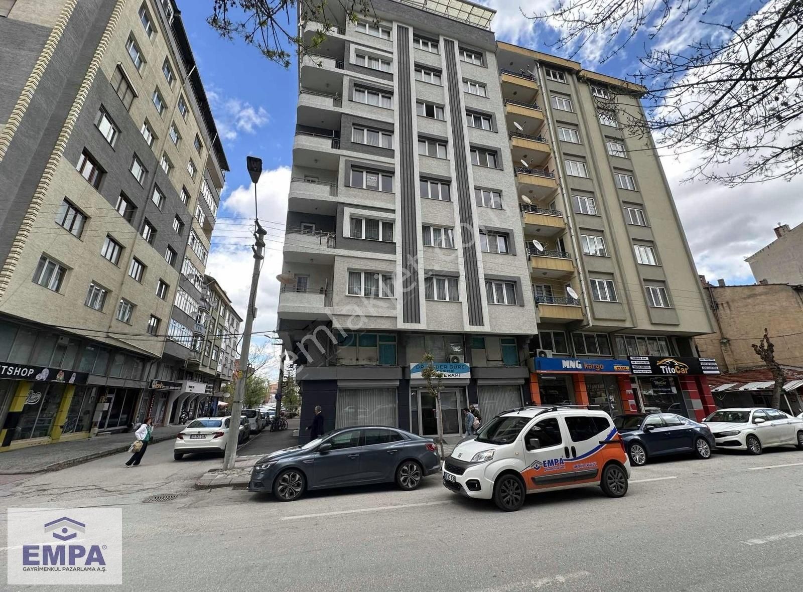 Empa'dan Kurtuluş Mah. Ziyapaşa Caddesi 4+1 180m² Bakımlı Daire