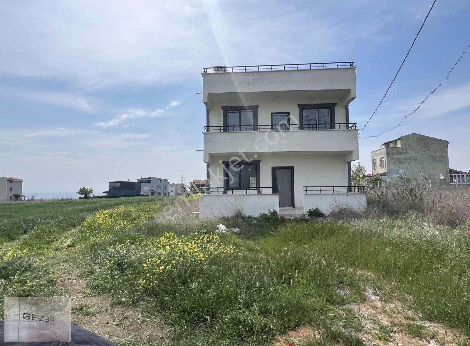 Şarköy Binbirinci Köyde 320 Metre İmarlı Arsa