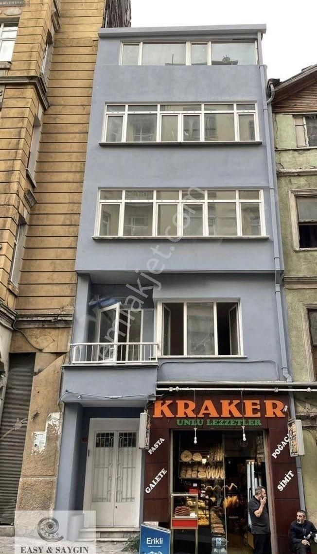Fırsat!!! İstiklal Caddesi’ne 10dk Yürüme Mesafesinde Satılık Bina