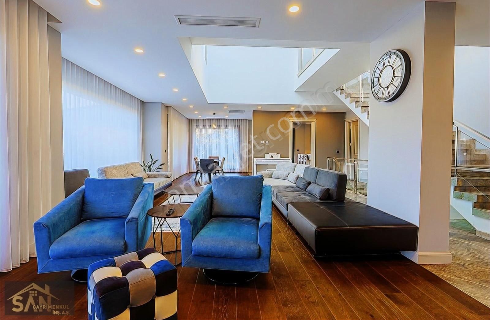 Sitenin En Güzel Manzaralı Ve Geniş Bahçeli Havuzlu Villası - Görsel 23