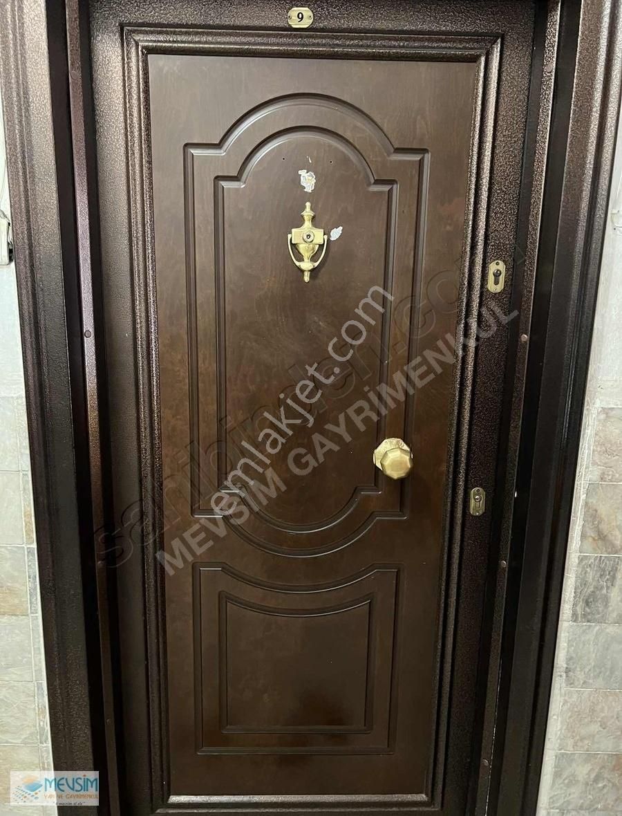 Bahar Caddesinde 2+1 Ara Kat Satılık Daire