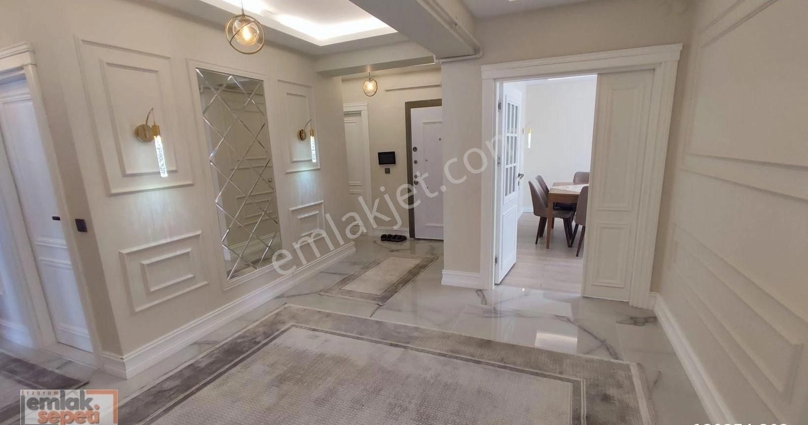 Yıldızkent Yeni Bulvarda Satılık 4+1 Lüks Daire