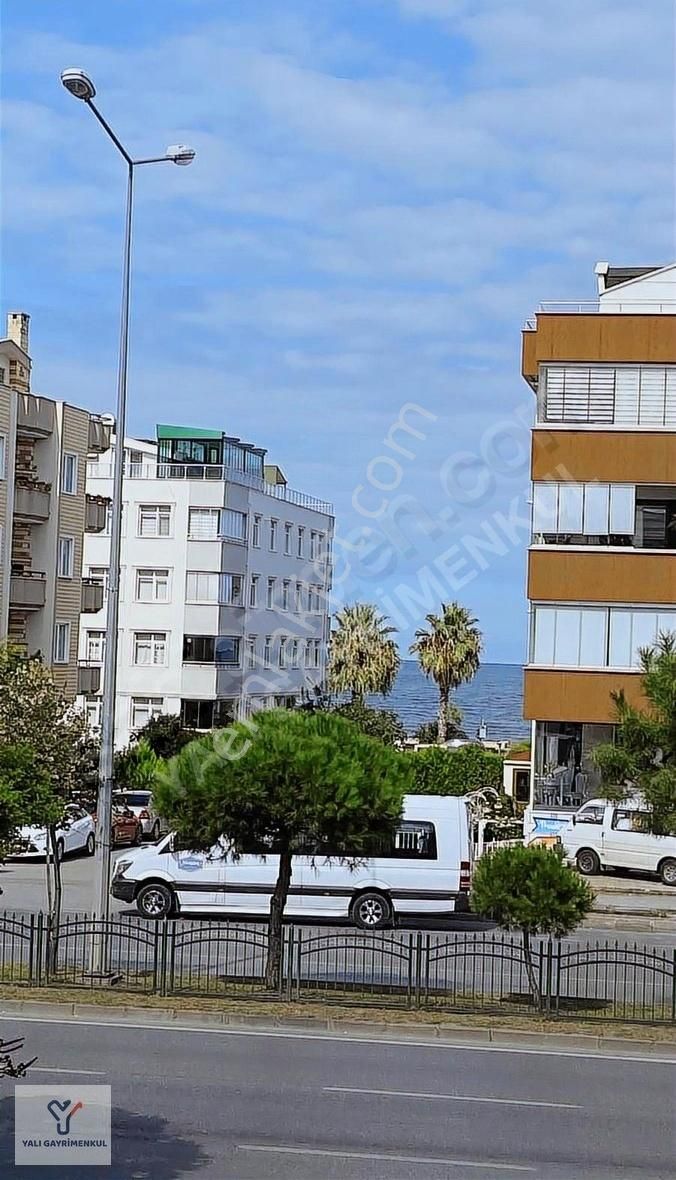 Yalı Gayrimenkul | Ömürevleri Anayola Cephe Kiralık 3+1 Daire