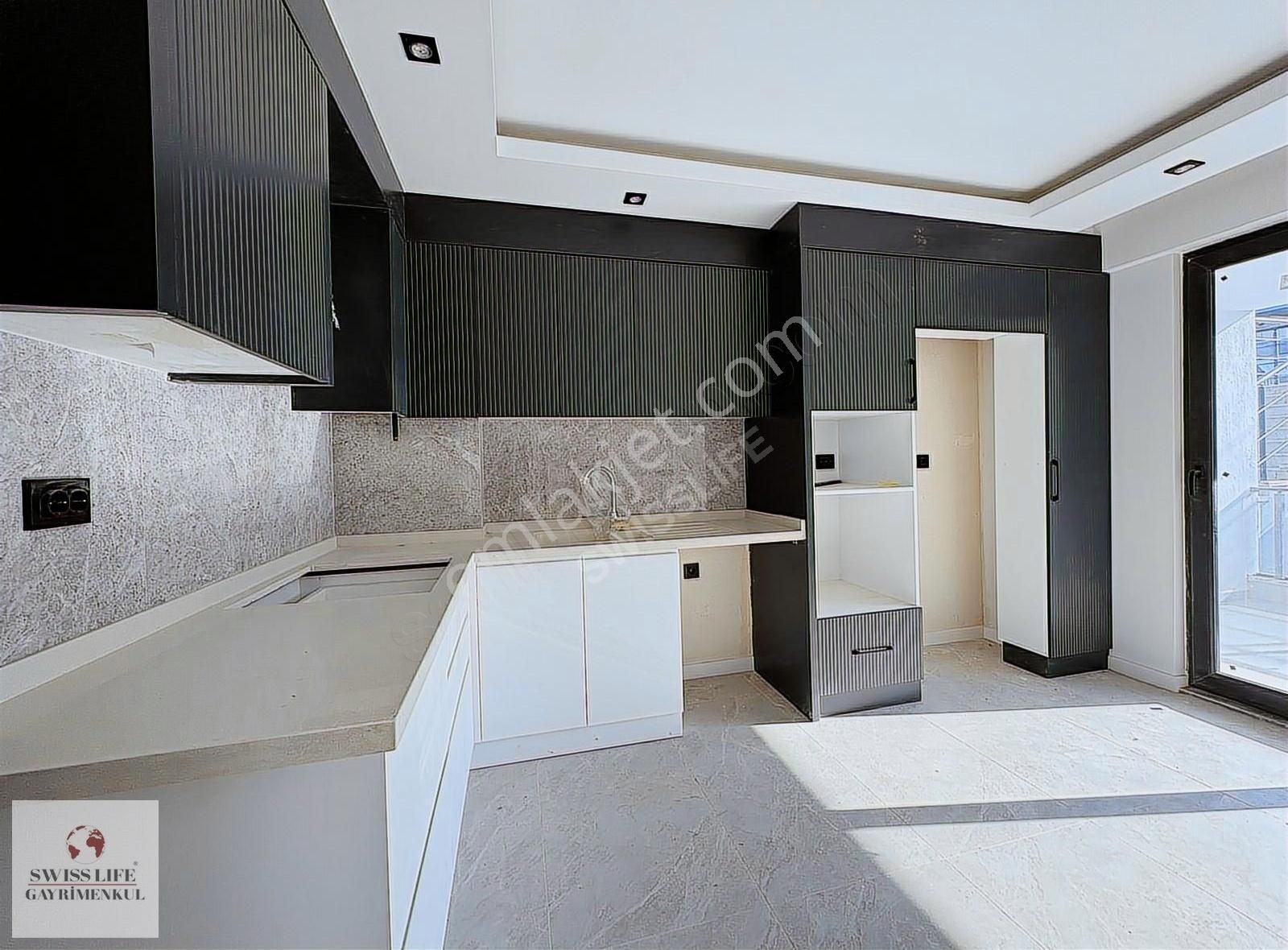 Swıss Lıfe'dan Naz Bayrak Meydanı 3+1 Sıfır Satılık Daire